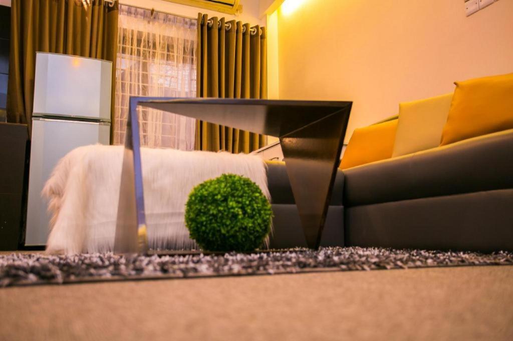 Tropical Daisy Hotell Dhaka Exteriör bild