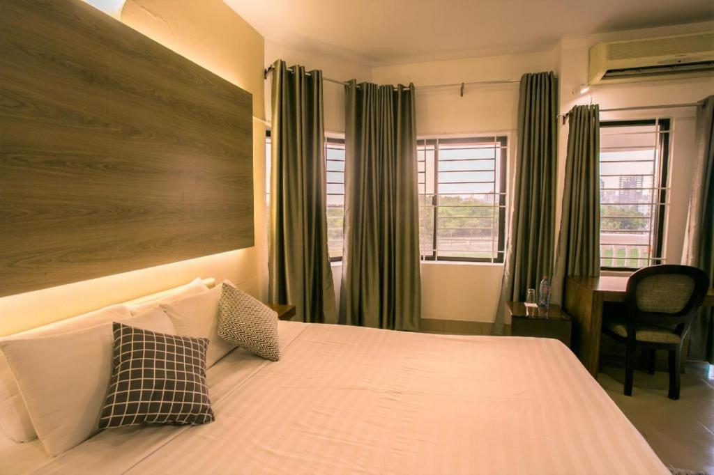 Tropical Daisy Hotell Dhaka Exteriör bild