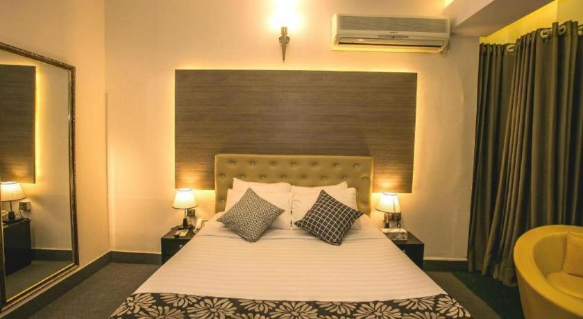 Tropical Daisy Hotell Dhaka Exteriör bild