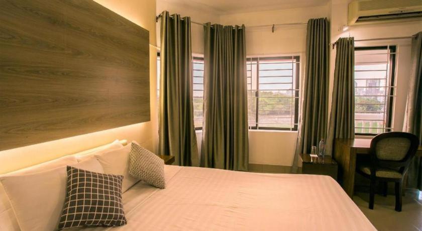 Tropical Daisy Hotell Dhaka Exteriör bild