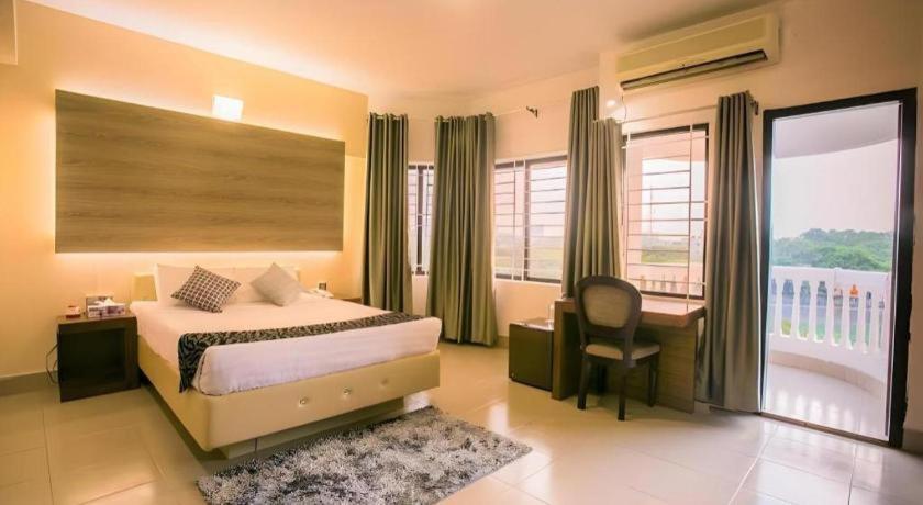 Tropical Daisy Hotell Dhaka Exteriör bild