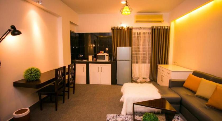 Tropical Daisy Hotell Dhaka Exteriör bild
